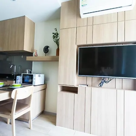 The Chezz By Patsamon Apartment Pattaya Exterior photo