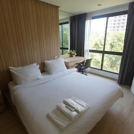 The Chezz By Patsamon Apartment Pattaya Exterior photo