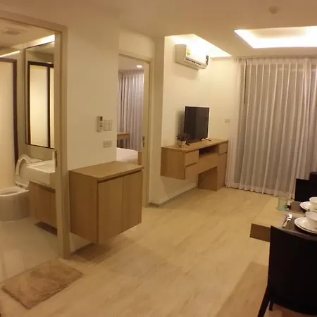 The Chezz By Patsamon Apartment Pattaya Exterior photo