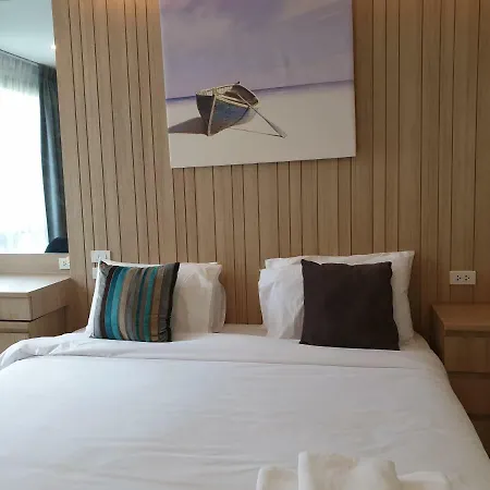 The Chezz By Patsamon Apartment Pattaya Exterior photo